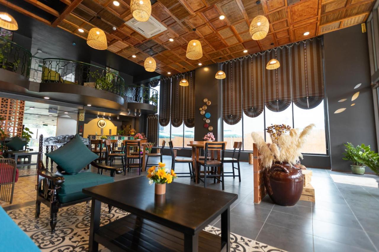 Tam Coc Lion Kings Hotel & Resort ニンビン 部屋 写真