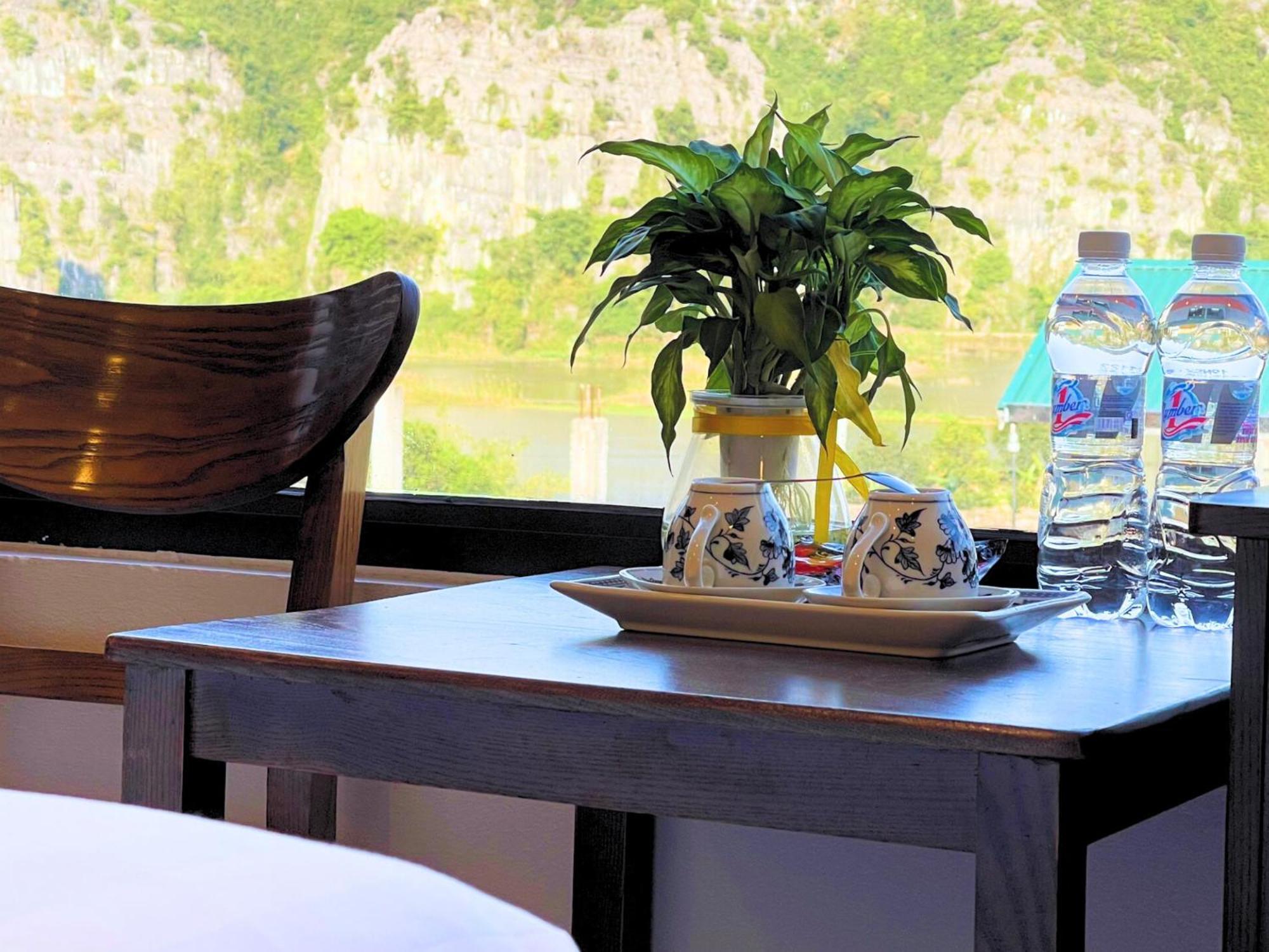 Tam Coc Lion Kings Hotel & Resort ニンビン エクステリア 写真