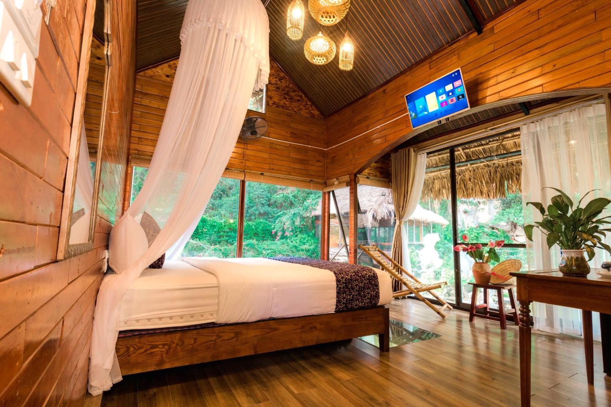 Tam Coc Lion Kings Hotel & Resort ニンビン エクステリア 写真