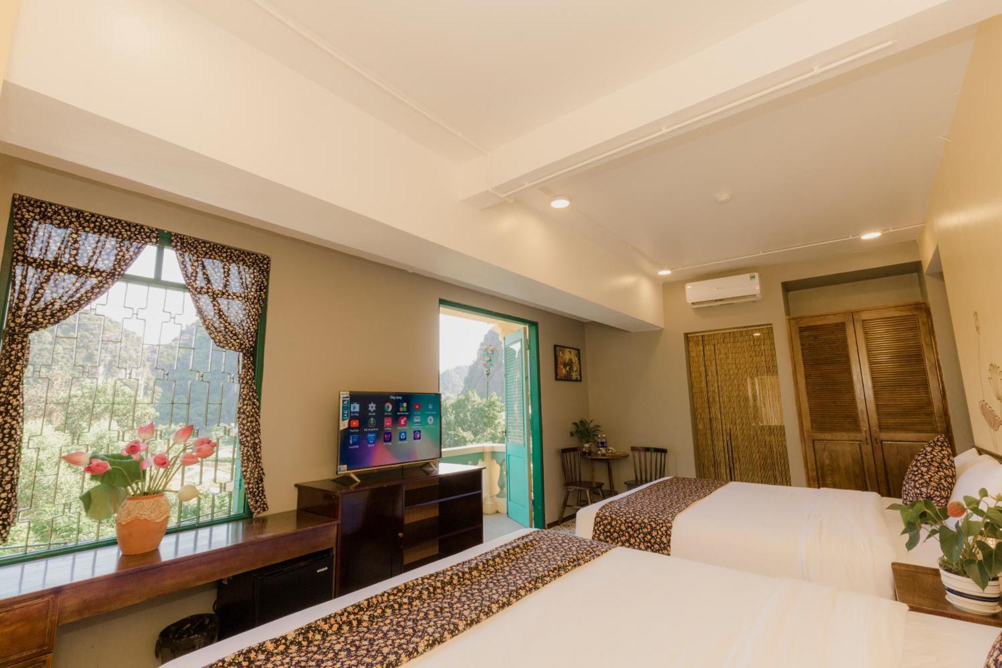 Tam Coc Lion Kings Hotel & Resort ニンビン エクステリア 写真