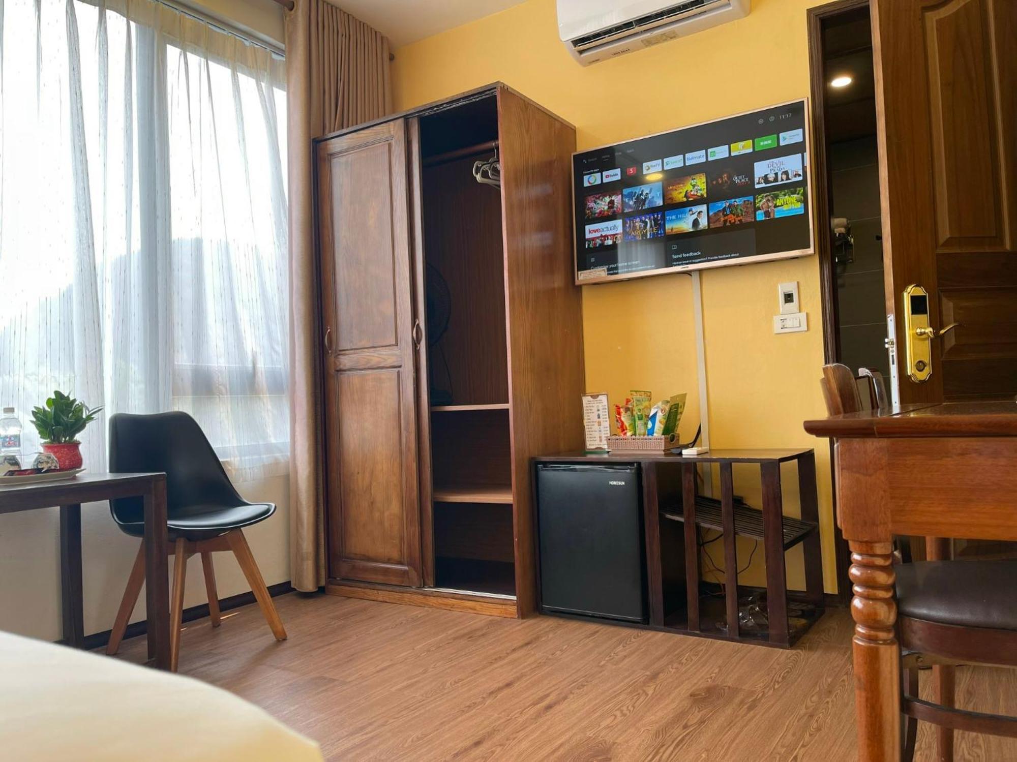 Tam Coc Lion Kings Hotel & Resort ニンビン エクステリア 写真